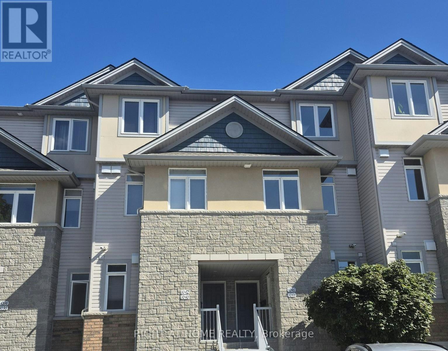 1046 Redtail Private, Ottawa, ON, K1J 0A9