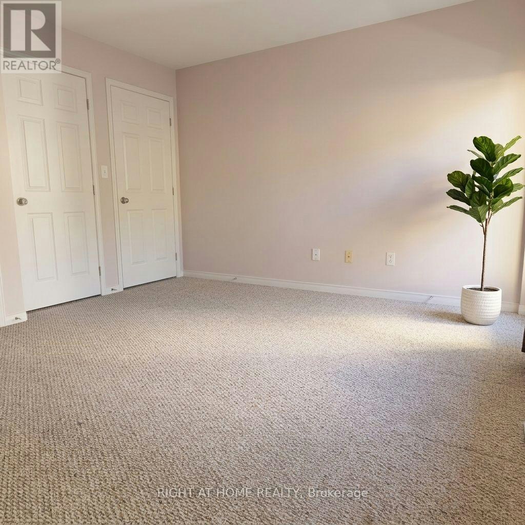 1046 Redtail Private, Ottawa, ON, K1J 0A9 - 13