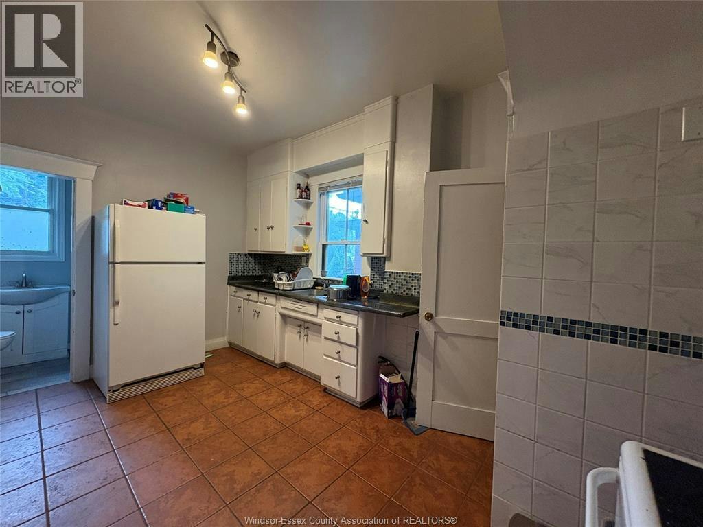 ROOM 1-343 Randolph Avenue, Windsor, ON, N9B 2T4 - 4