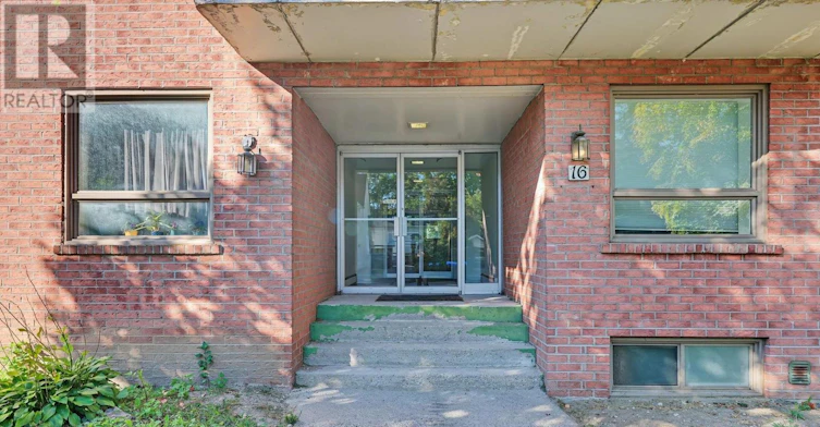 64-16 Mcdonald Street, New Tecumseth, ON, L9R 1G6 - 2