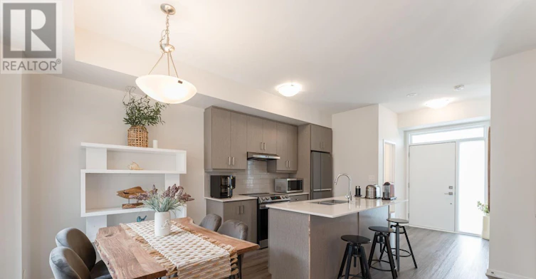 67 Mable Smith Way, Vaughan, ON, L4K 0N6 - 4