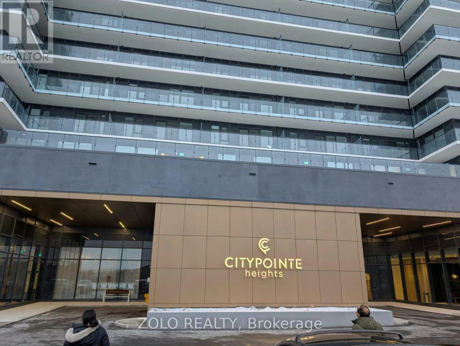 820-15 Skyridge Drive, Brampton, ON, L6P 4S3