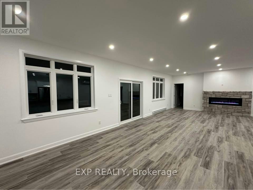 B-1643 Goshen Road, Horton, ON, K7V 3Z4 - 5