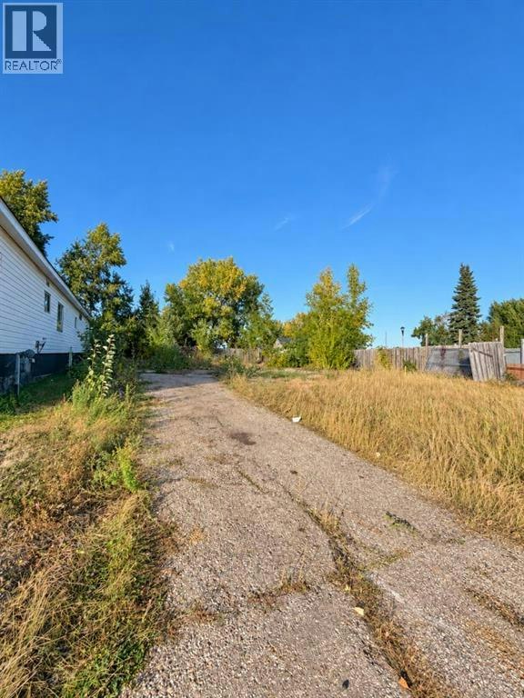 132 Greenway Place, Fort Mcmurray, AB, T9H 2M2