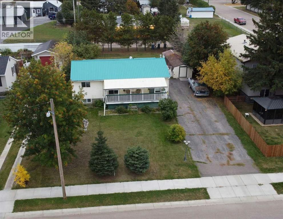 4108 49a Avenue, Innisfail, AB, T4G 1J9