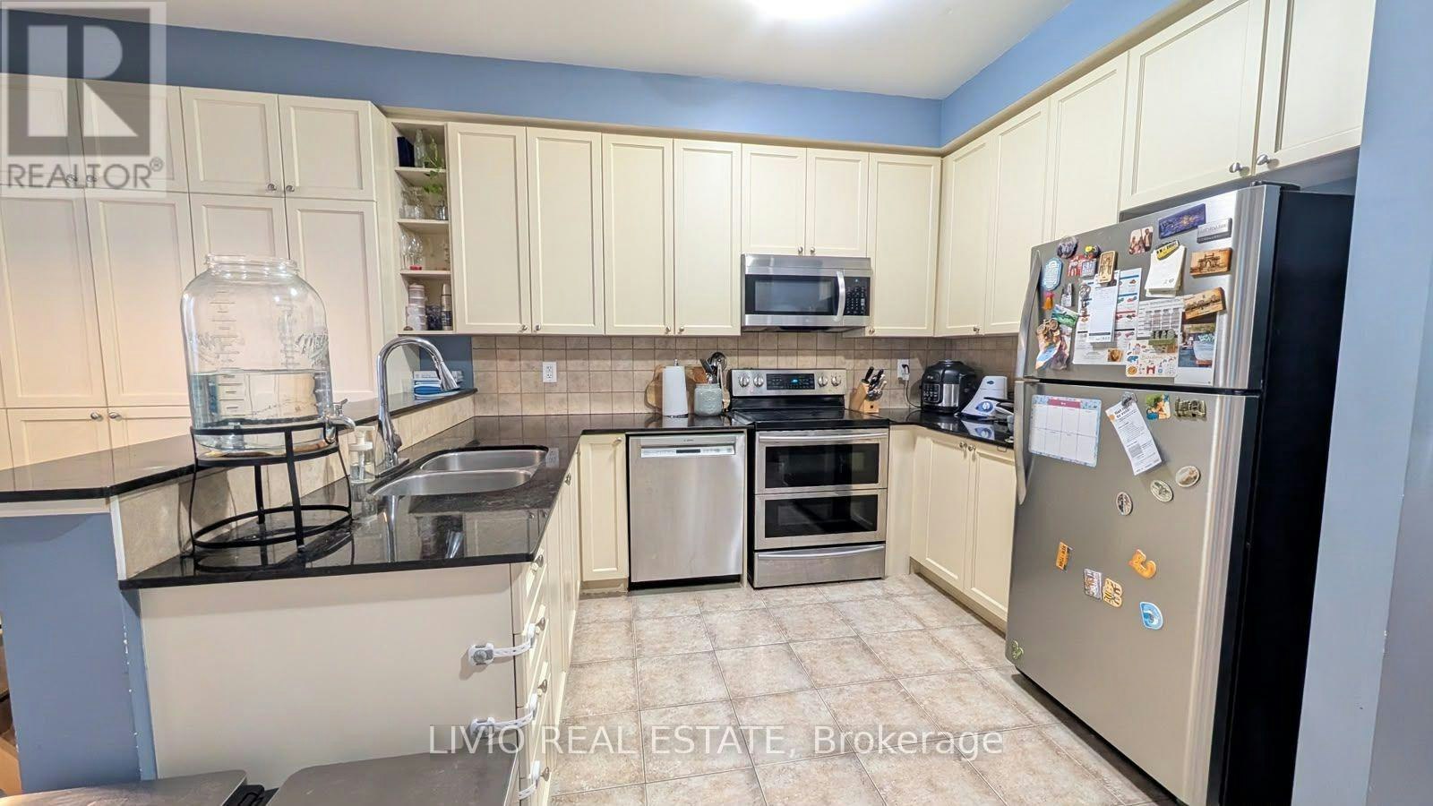 157 Cedar Lake Crescent, Brampton, ON, L6Y 0P9