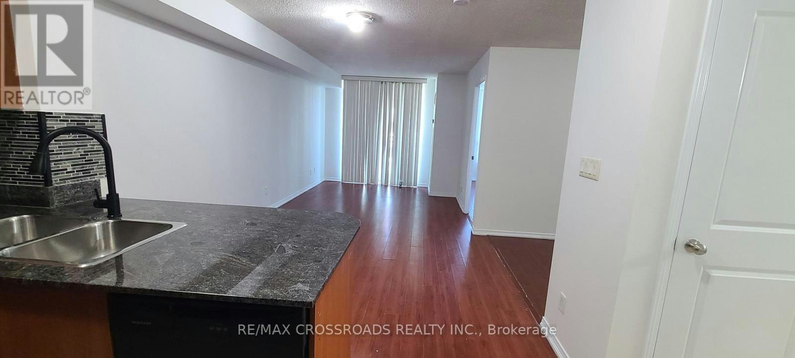3M-6 Rosebank Drive, Toronto, ON, M1B 0A1 5