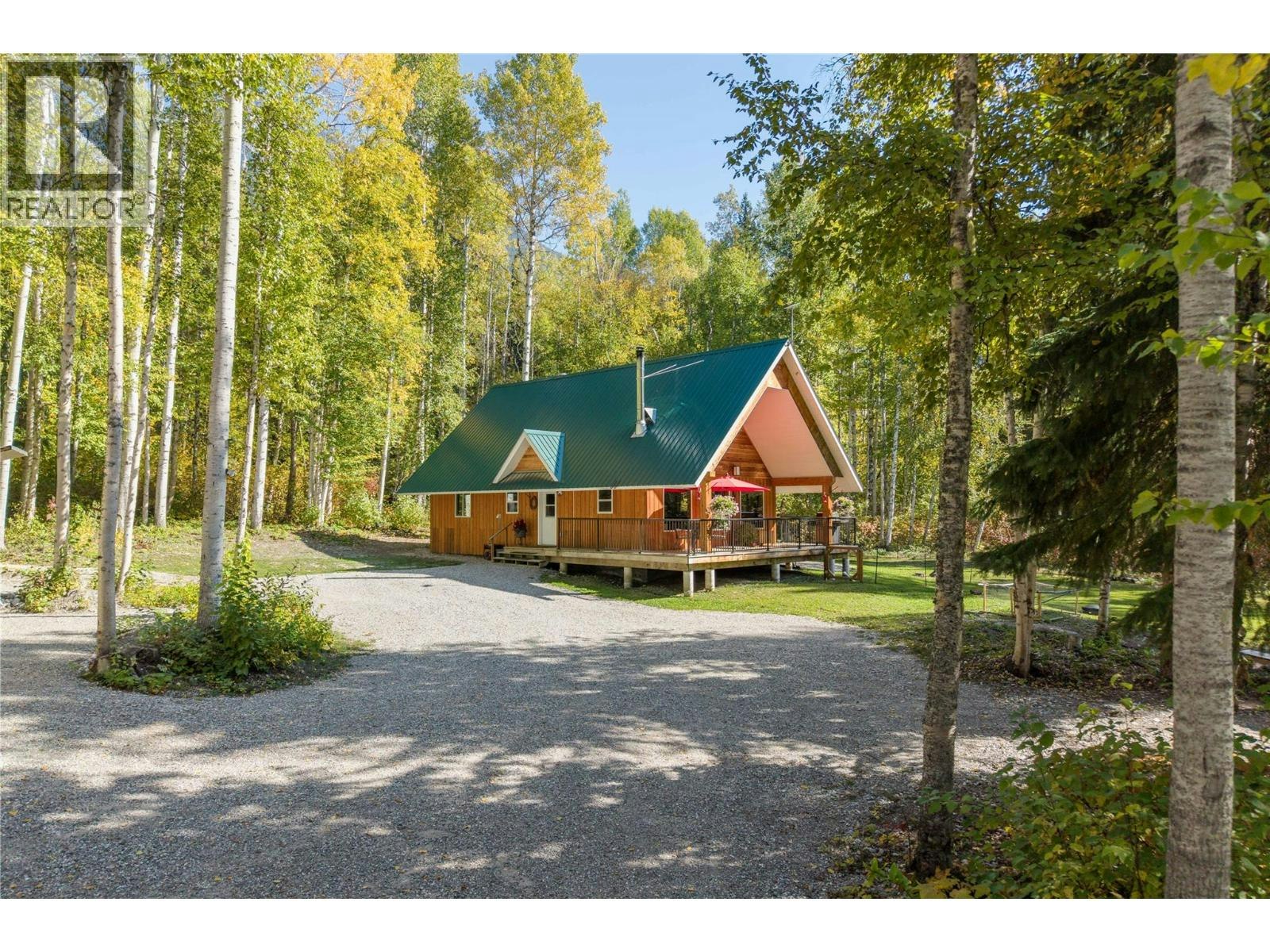 1506 Hartley Road, Golden, BC, V0A 1H1