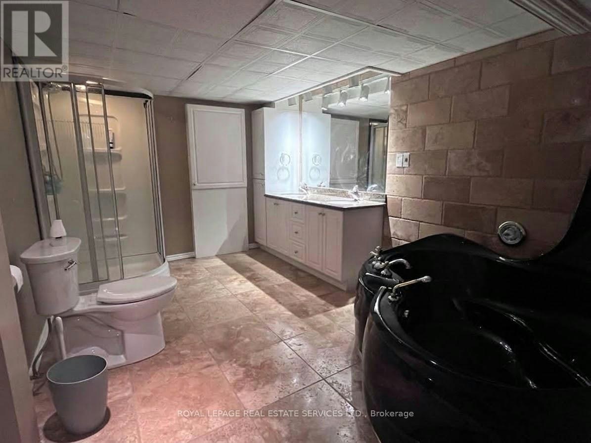 BSMT-2090 Laurelwood Drive, Oakville, ON, L6H 4S7 - 6