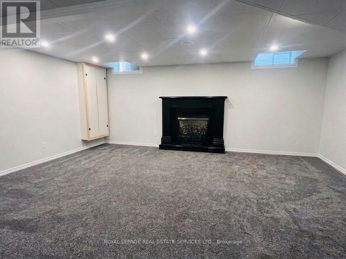 BSMT-2090 Laurelwood Drive, Oakville, ON, L6H 4S7 - 3