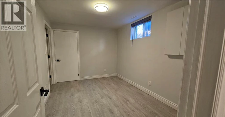 Lower-110 Abbot Drive, Hamilton, ON, L8V 4W2 - 11