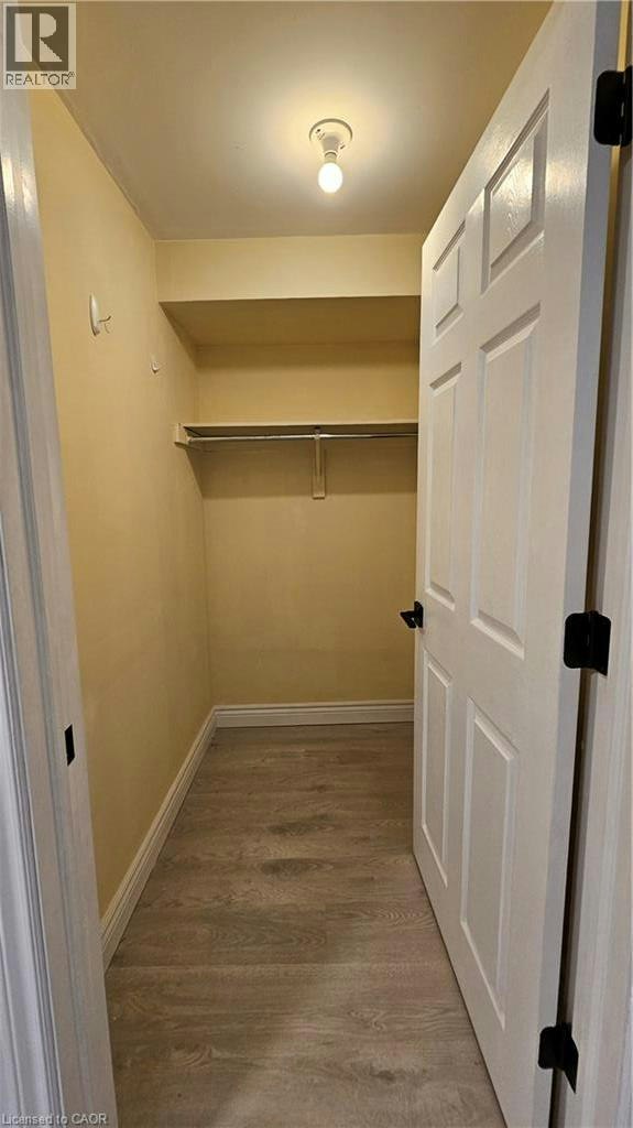 Lower-110 Abbot Drive, Hamilton, ON, L8V 4W2 - 12