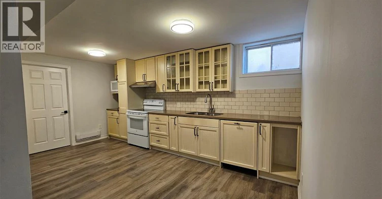 Lower-110 Abbot Drive, Hamilton, ON, L8V 4W2 - 4