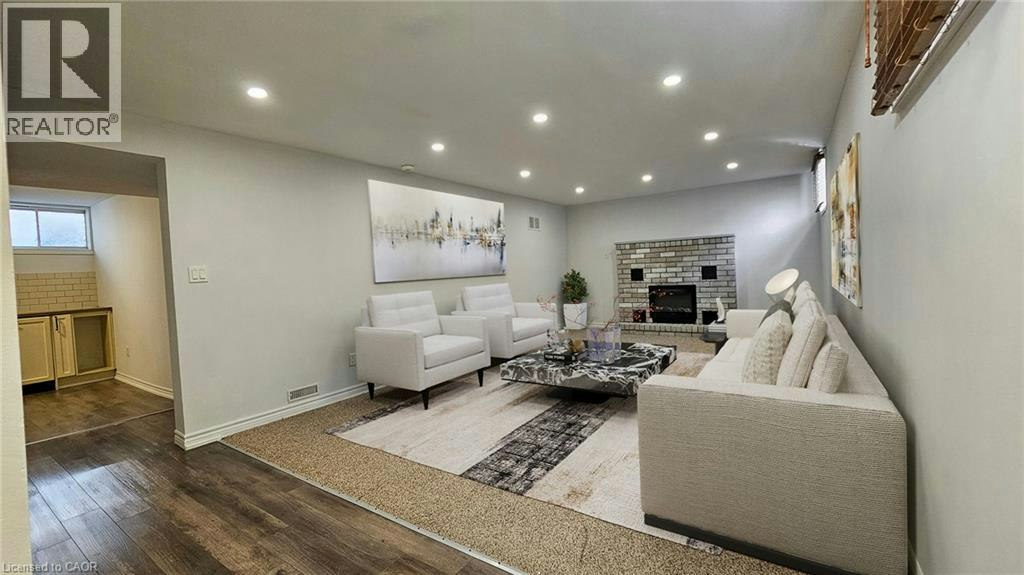Lower-110 Abbot Drive, Hamilton, ON, L8V 4W2 - 2
