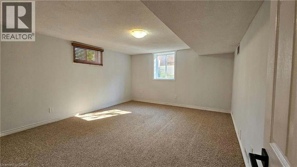 Lower-110 Abbot Drive, Hamilton, ON, L8V 4W2 - 8