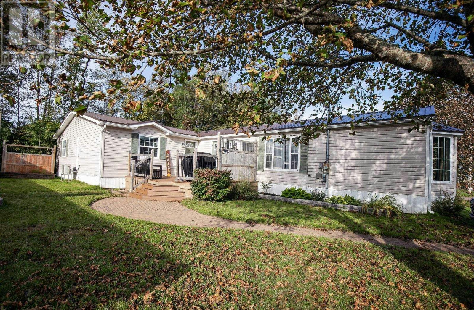 12 Kent Drive, Amherst, NS, B4H 4L3