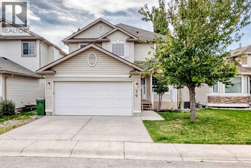 70 Country Hills View NW, Calgary, AB, T3K 4Y5