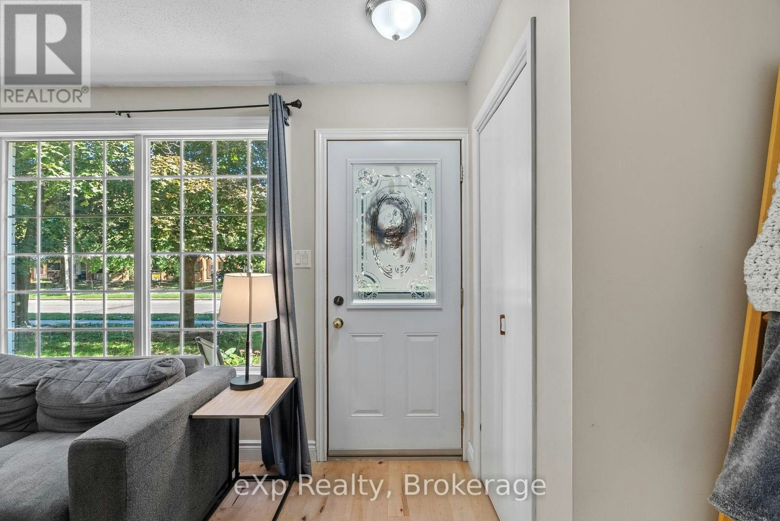 286 Dufferin Street, Stratford, ON, N5A 2H2 - 5