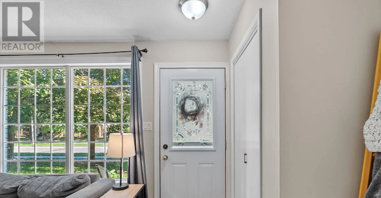 286 Dufferin Street, Stratford, ON, N5A 2H2 - 5