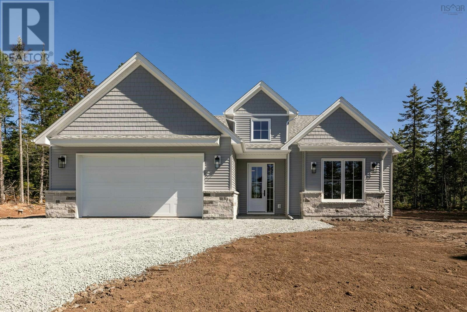 56 Parish Street, Fall River, NS, B2T 0W9