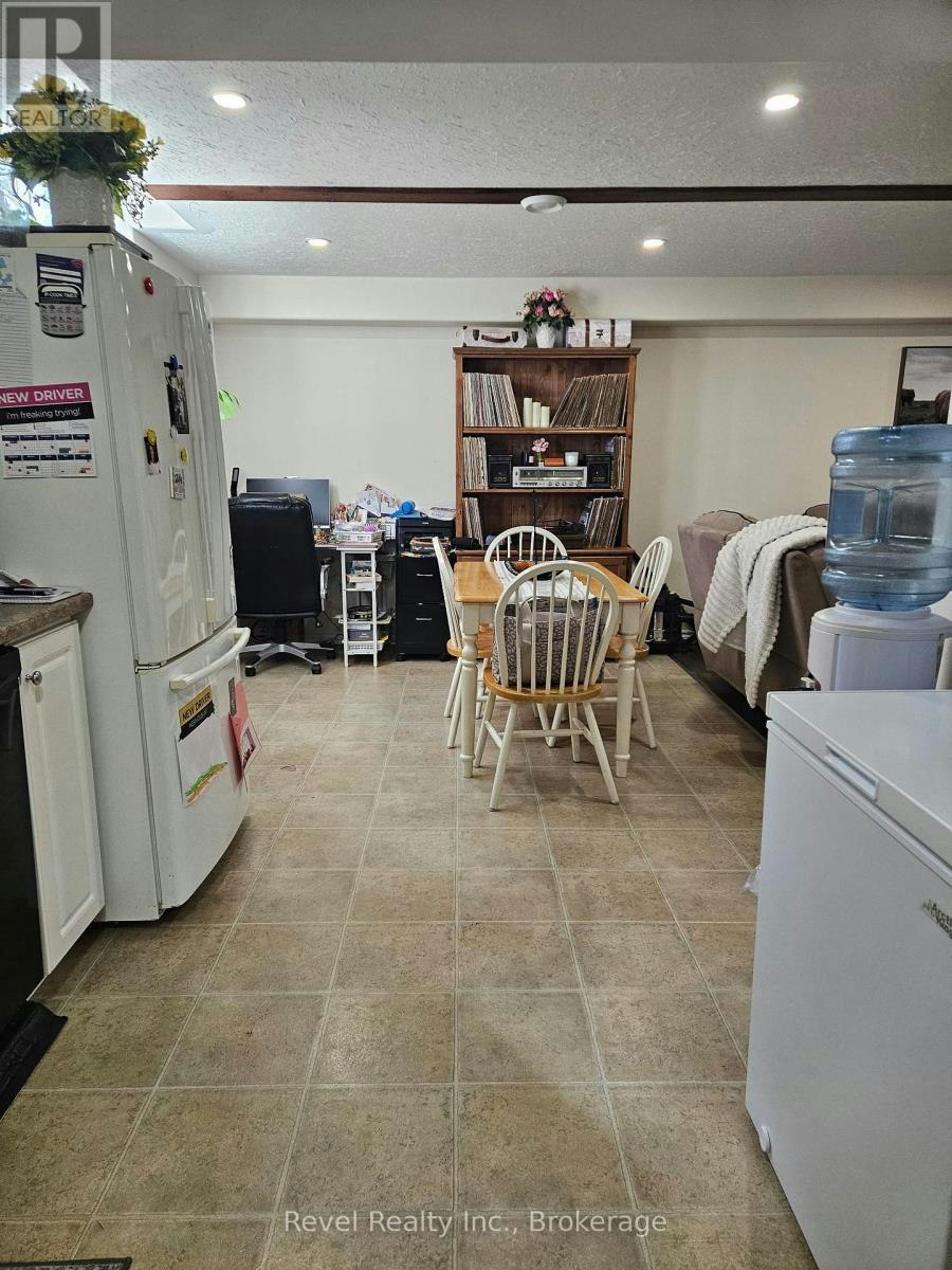 LOWER-59 Mcgibbon Boulevard, Kawartha Lakes, ON, K9V 6G4 - 5