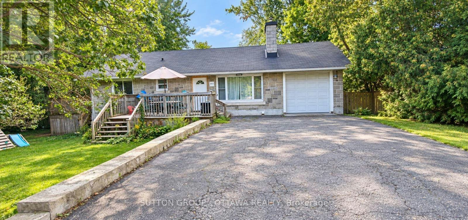 A-3033 Richmond Road, Ottawa, ON, K2B 6S6