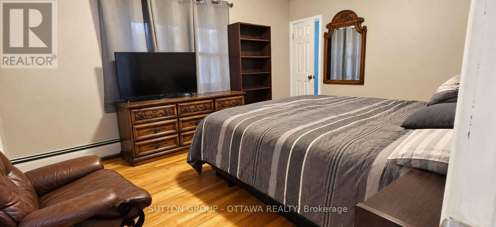 A-3033 Richmond Road, Ottawa, ON, K2B 6S6 - 3