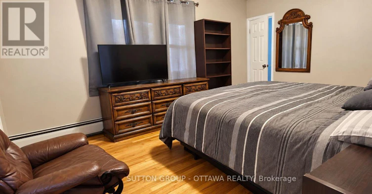 A-3033 Richmond Road, Ottawa, ON, K2B 6S6 - 3