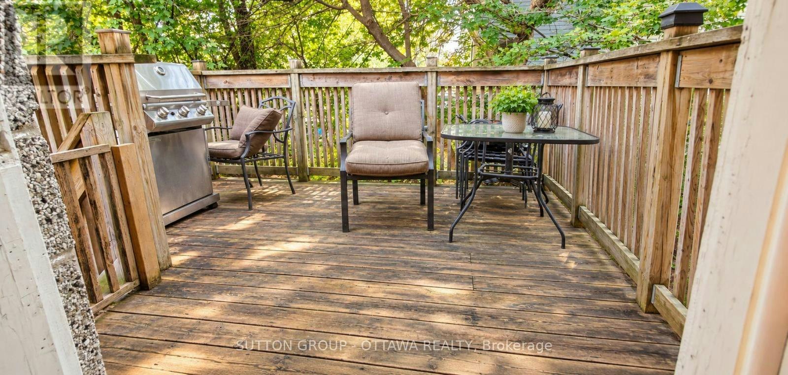 A-3033 Richmond Road, Ottawa, ON, K2B 6S6 - 9