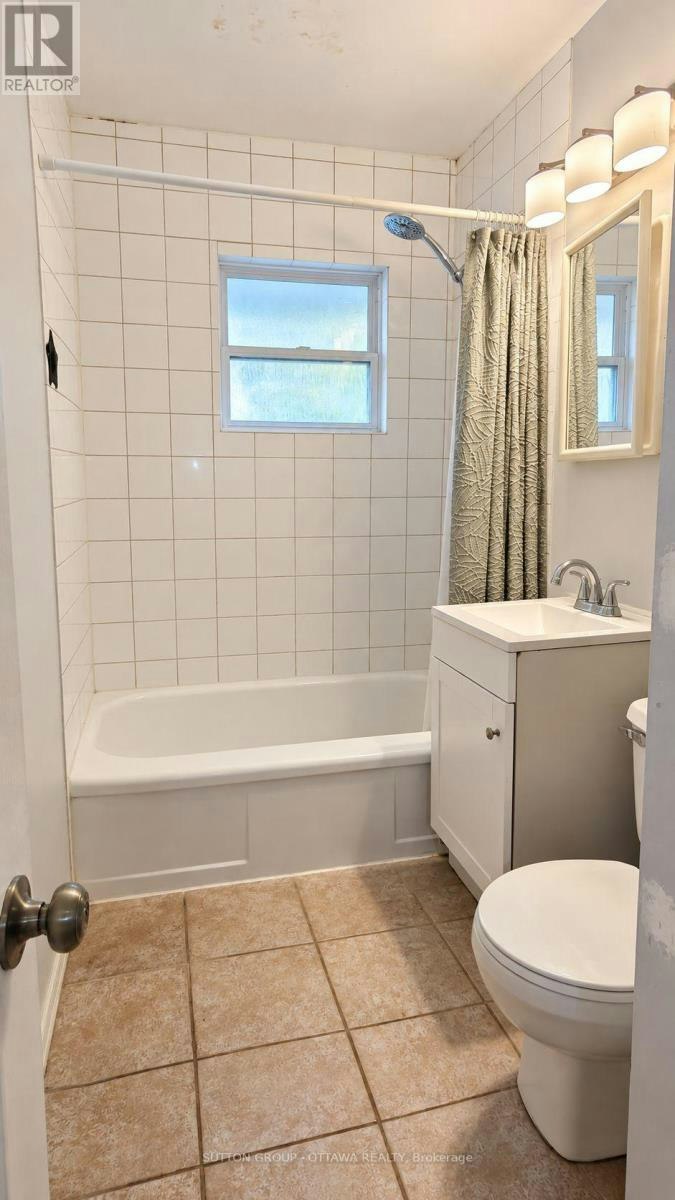 A-3033 Richmond Road, Ottawa, ON, K2B 6S6 - 6