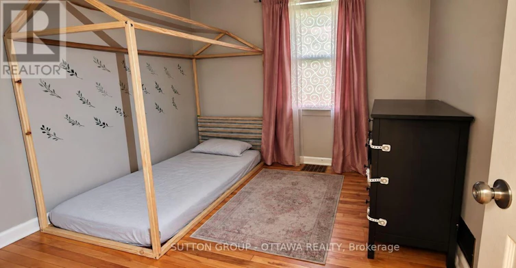 A-3033 Richmond Road, Ottawa, ON, K2B 6S6 - 5