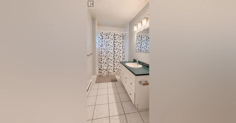 A-3033 Richmond Road, Ottawa, ON, K2B 6S6 - 4
