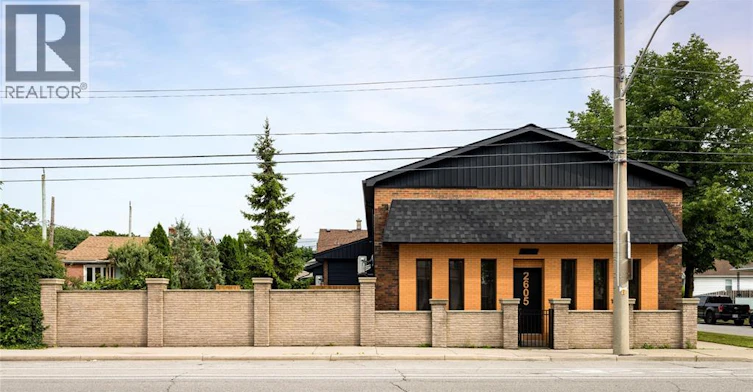 2-2605 Seminole, Windsor, ON, N8Y 1X6 - 2