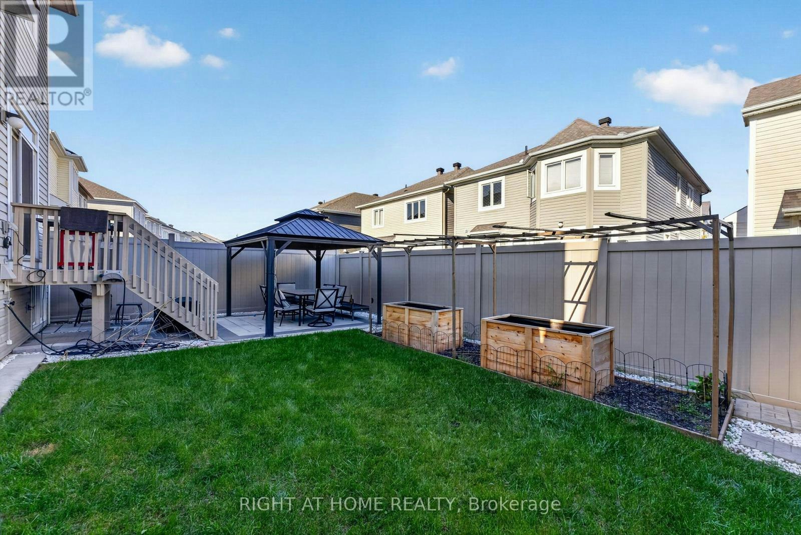 31 Summitview Drive, Ottawa, ON, K2M 2V9 - 23