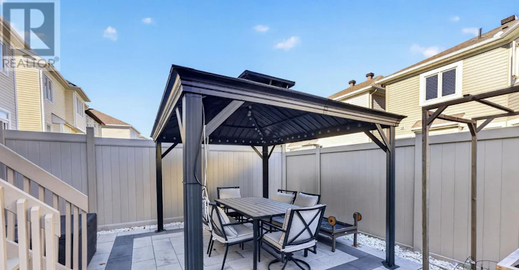31 Summitview Drive, Ottawa, ON, K2M 2V9 - 24