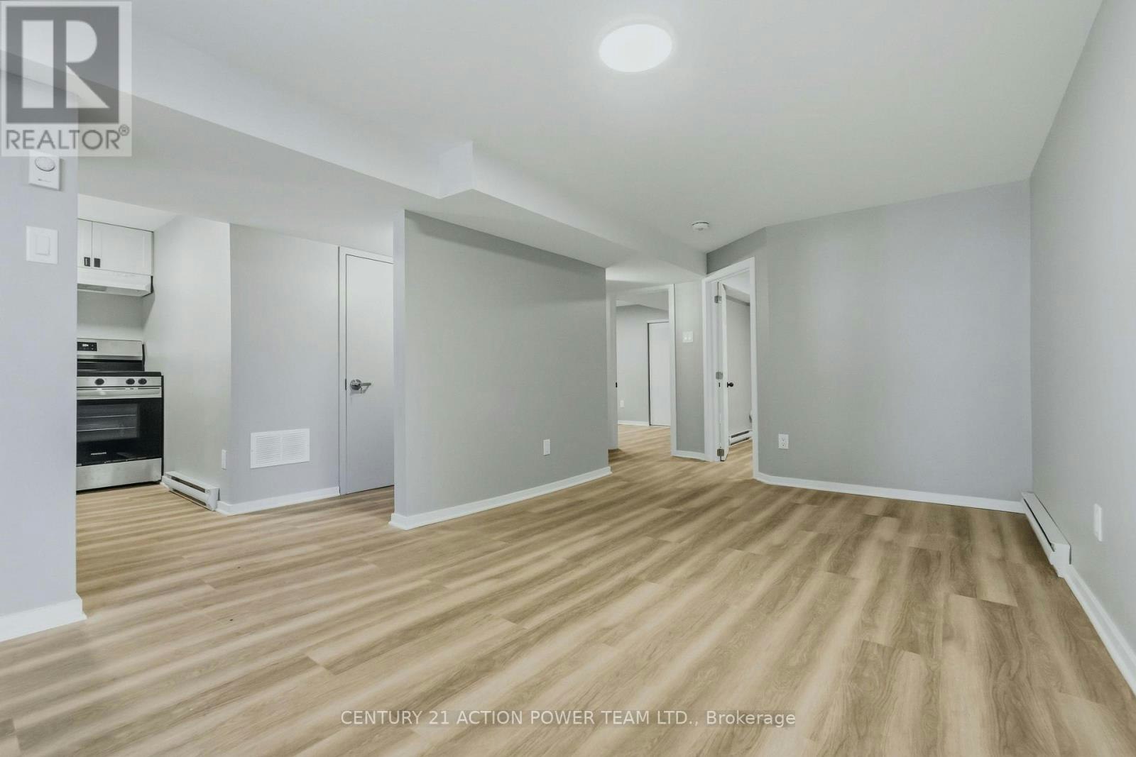 B-1936 Longman Crescent, Ottawa, ON, K1C 5G6 - 5