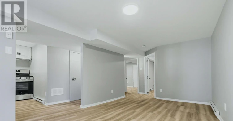 B-1936 Longman Crescent, Ottawa, ON, K1C 5G6 - 5