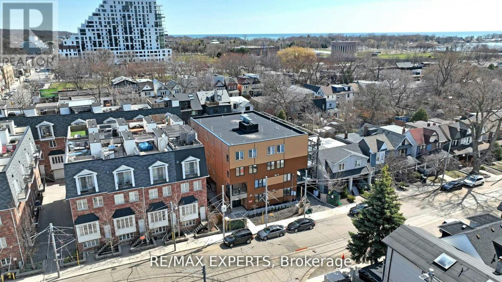 302-45 Connaught Avenue, Toronto, ON, M4L 2V8 - 22