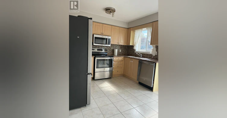 114 Bird Street, Barrie, ON, L4N 0W6 - 5