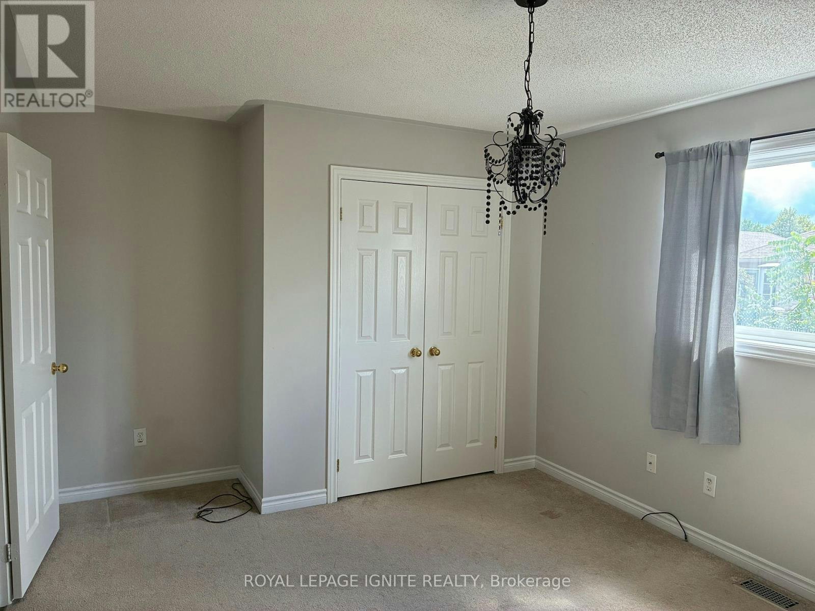 114 Bird Street, Barrie, ON, L4N 0W6 - 21