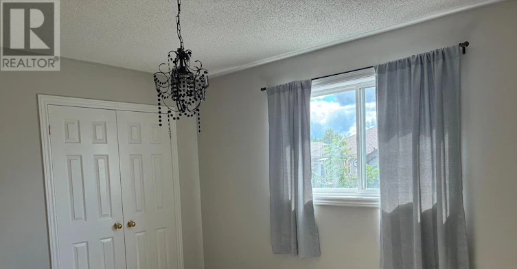 114 Bird Street, Barrie, ON, L4N 0W6 - 20