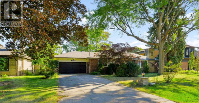 1503 Lochlin Trail, Mississauga, ON, L5G 3V6