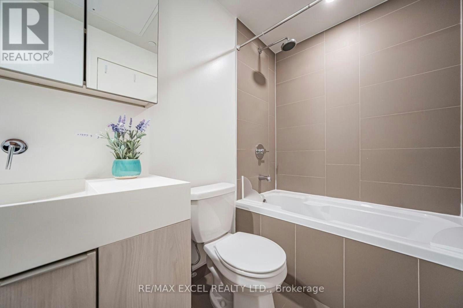 3311-20 Richardson Street, Toronto, ON, M5A 0S6 - 34