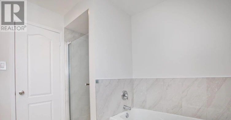 22 Taos Court, Richmond Hill, ON, L4C 0G5 - 11