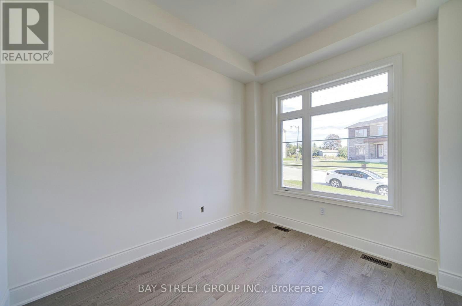 18 Art Leech Drive, Richmond Hill, ON, L4E 1P1 - 11