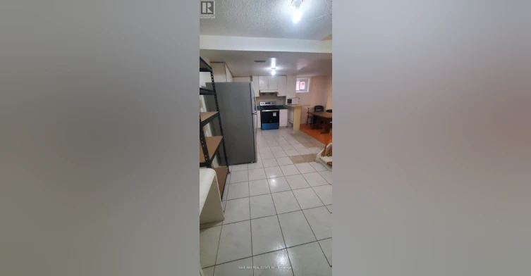 BSMT-36 Smithers Crescent, Brampton, ON, L6Y 3K8 - 2