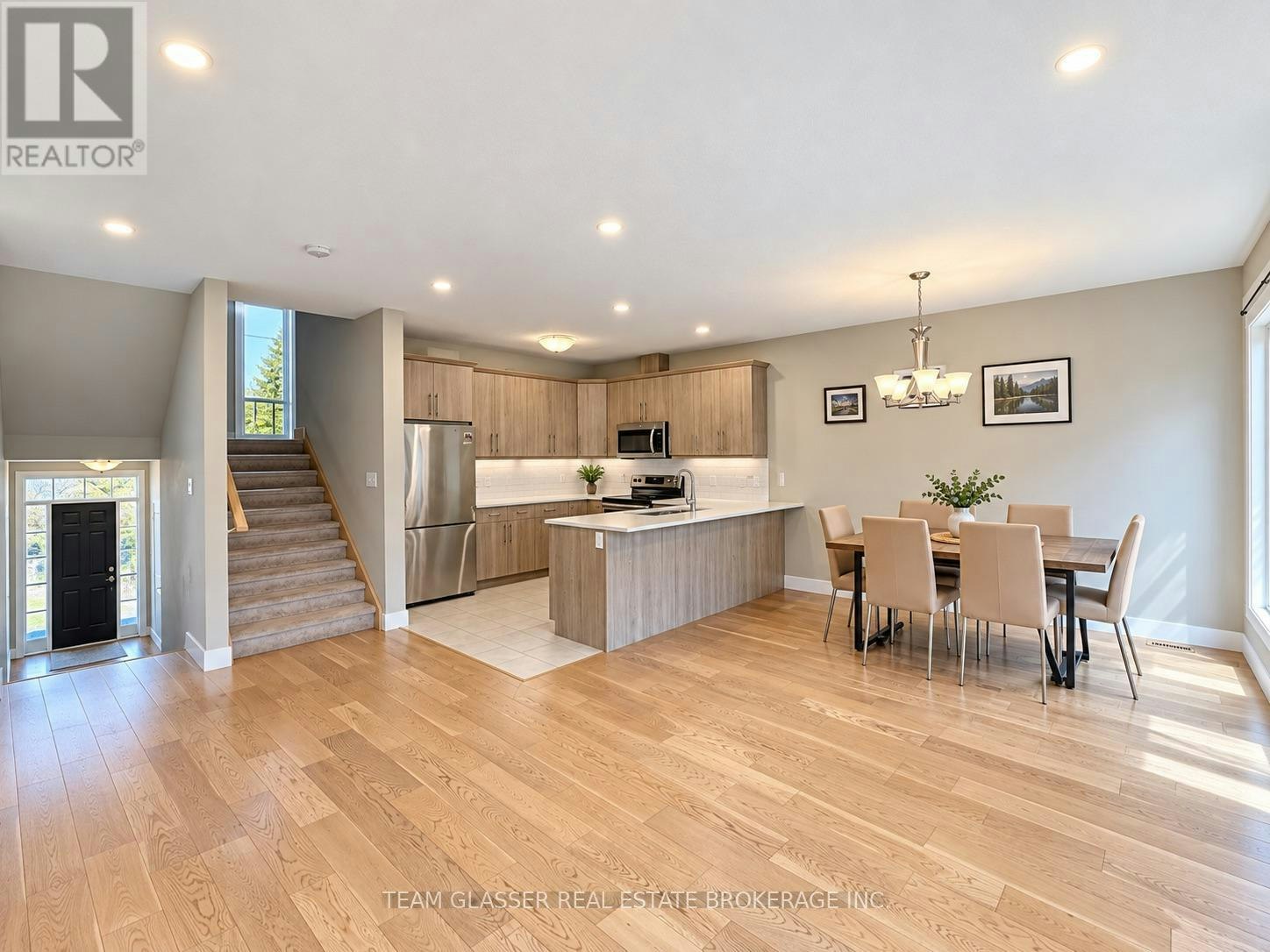 20-745 Chelton Road, London, ON, N6M 0A2 - 3