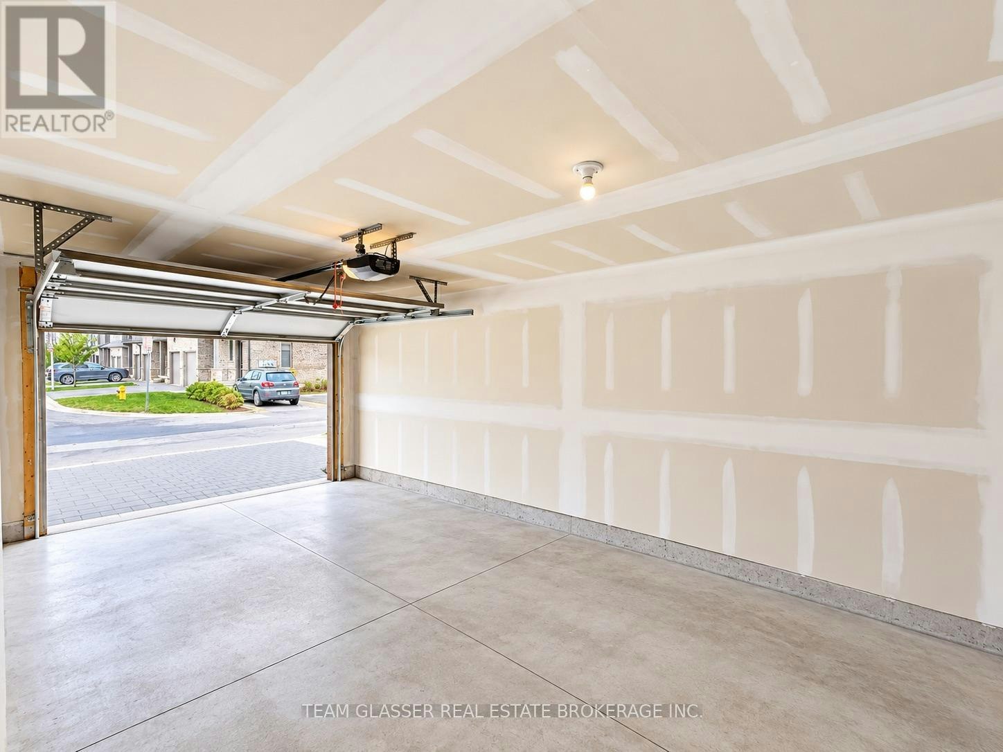 20-745 Chelton Road, London, ON, N6M 0A2 - 17