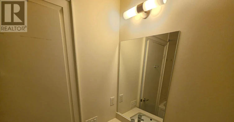 2402-30 Roehampton Avenue, Toronto, ON, M4P 1R2 - 5