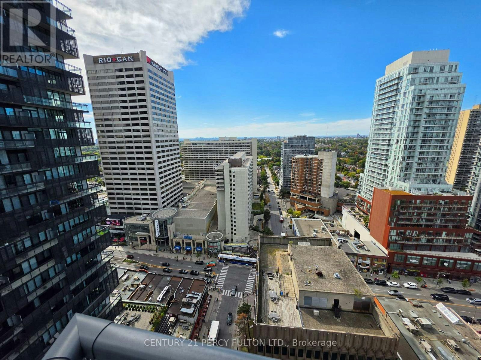 2402-30 Roehampton Avenue, Toronto, ON, M4P 1R2 - 11
